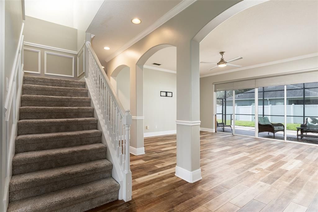 For Sale: $570,000 (5 beds, 3 baths, 3155 Square Feet)