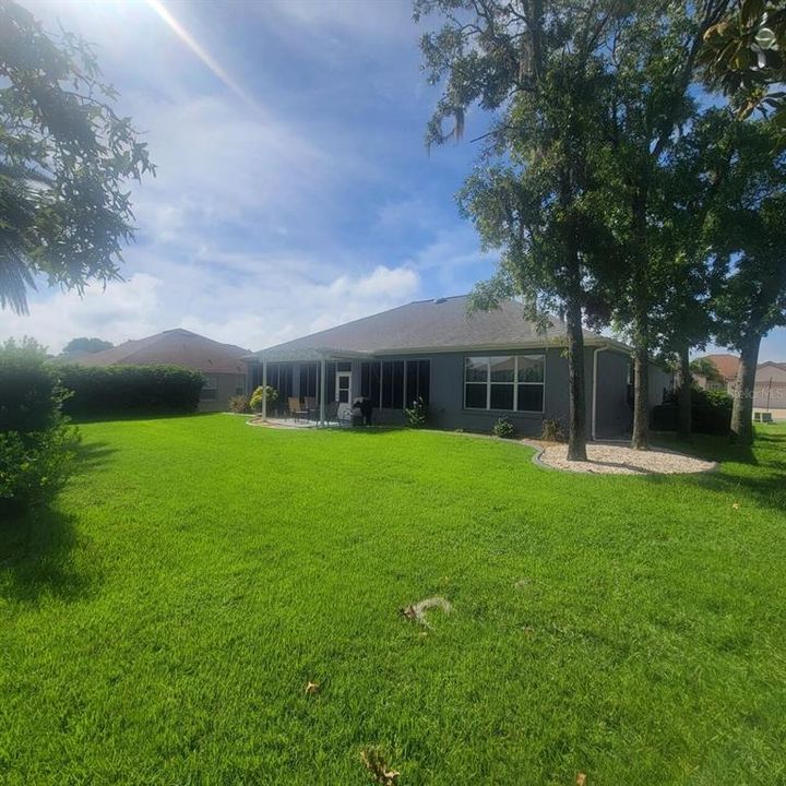 For Sale: $349,000 (2 beds, 2 baths, 1870 Square Feet)