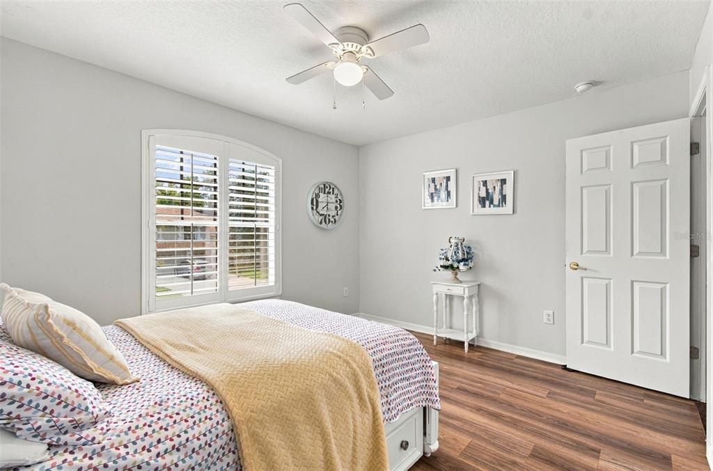 For Sale: $1,150,000 (5 beds, 3 baths, 3290 Square Feet)