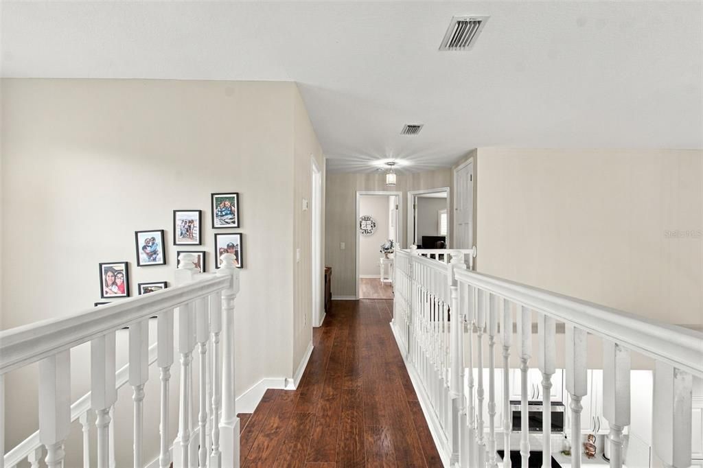 For Sale: $1,150,000 (5 beds, 3 baths, 3290 Square Feet)