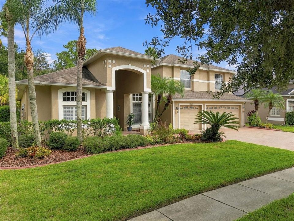 For Sale: $1,150,000 (5 beds, 3 baths, 3290 Square Feet)