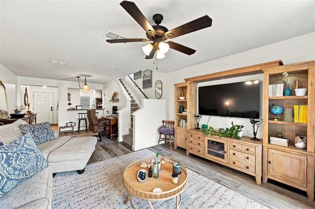 En Venta: $255,000 (2 camas, 2 baños, 1146 Pies cuadrados)