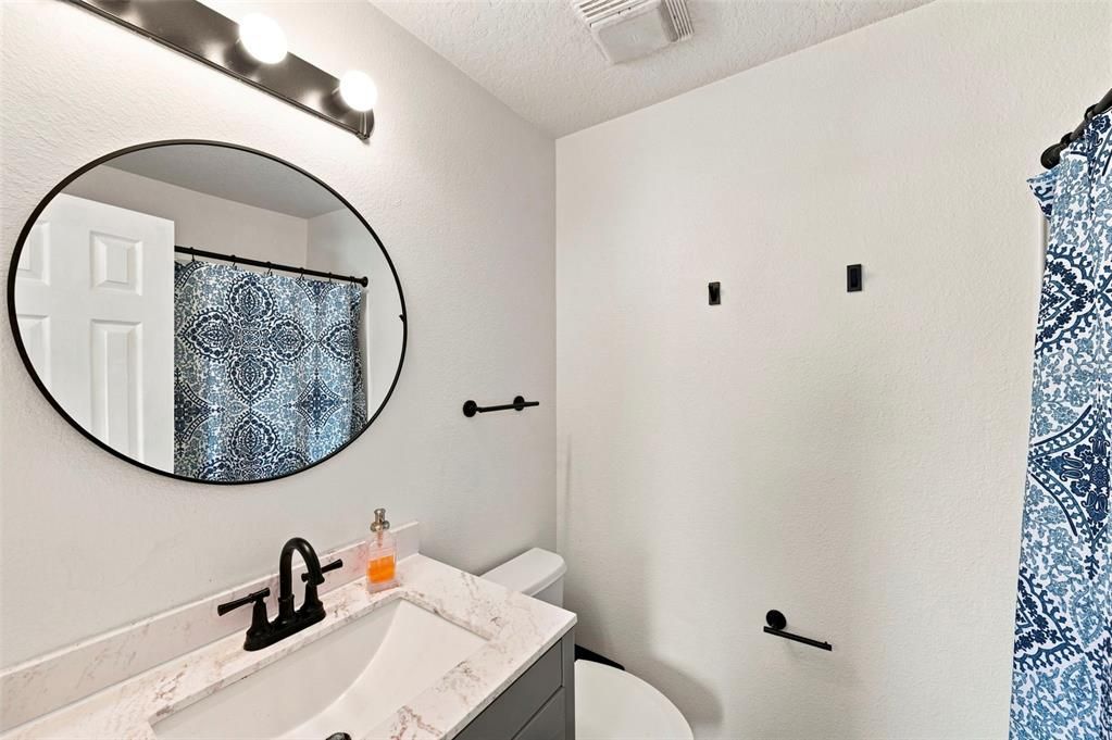En Venta: $255,000 (2 camas, 2 baños, 1146 Pies cuadrados)