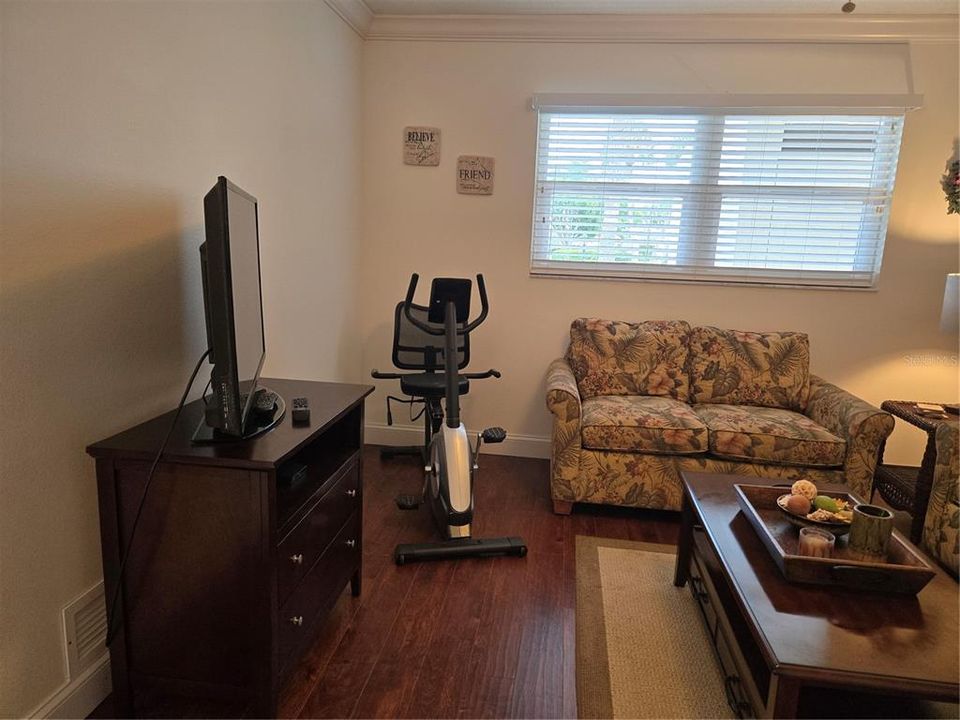 Activo con contrato: $190,000 (2 camas, 2 baños, 1062 Pies cuadrados)