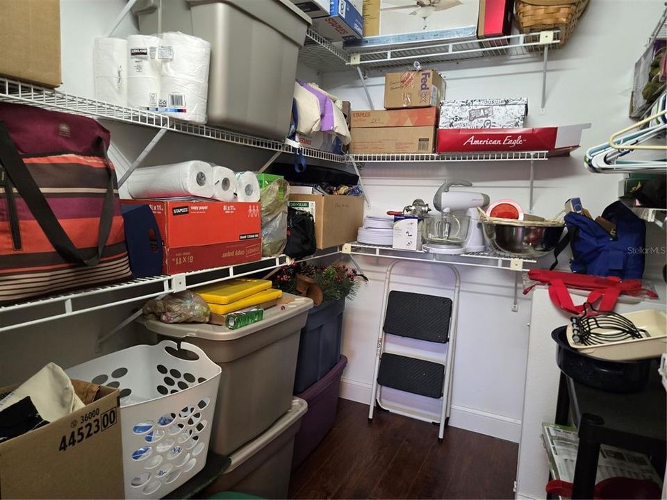 Activo con contrato: $190,000 (2 camas, 2 baños, 1062 Pies cuadrados)