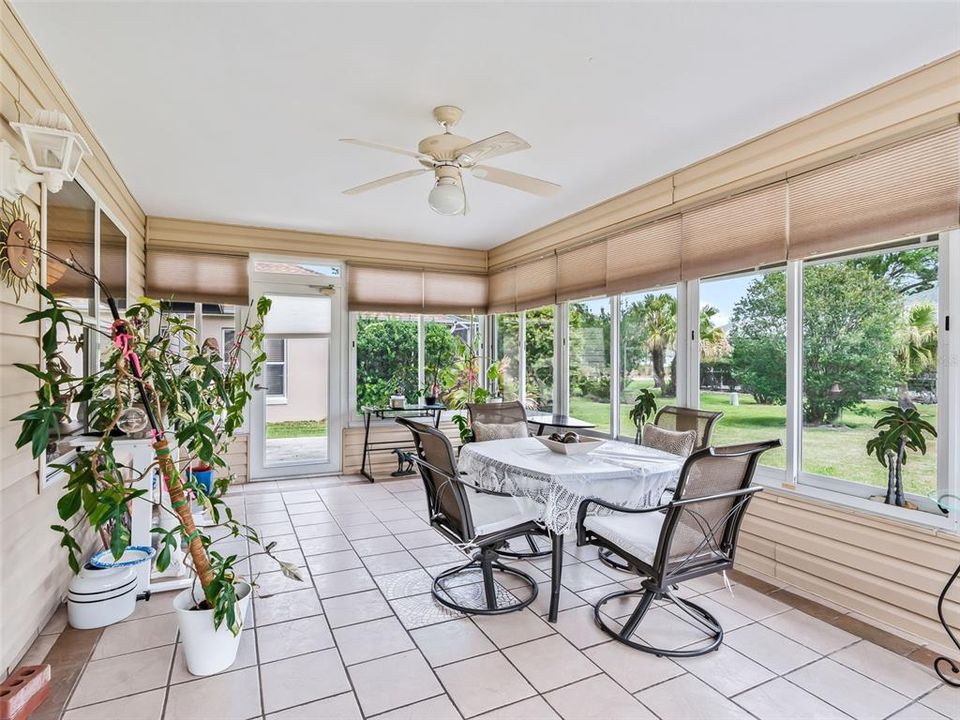 En Venta: $369,000 (3 camas, 2 baños, 1457 Pies cuadrados)