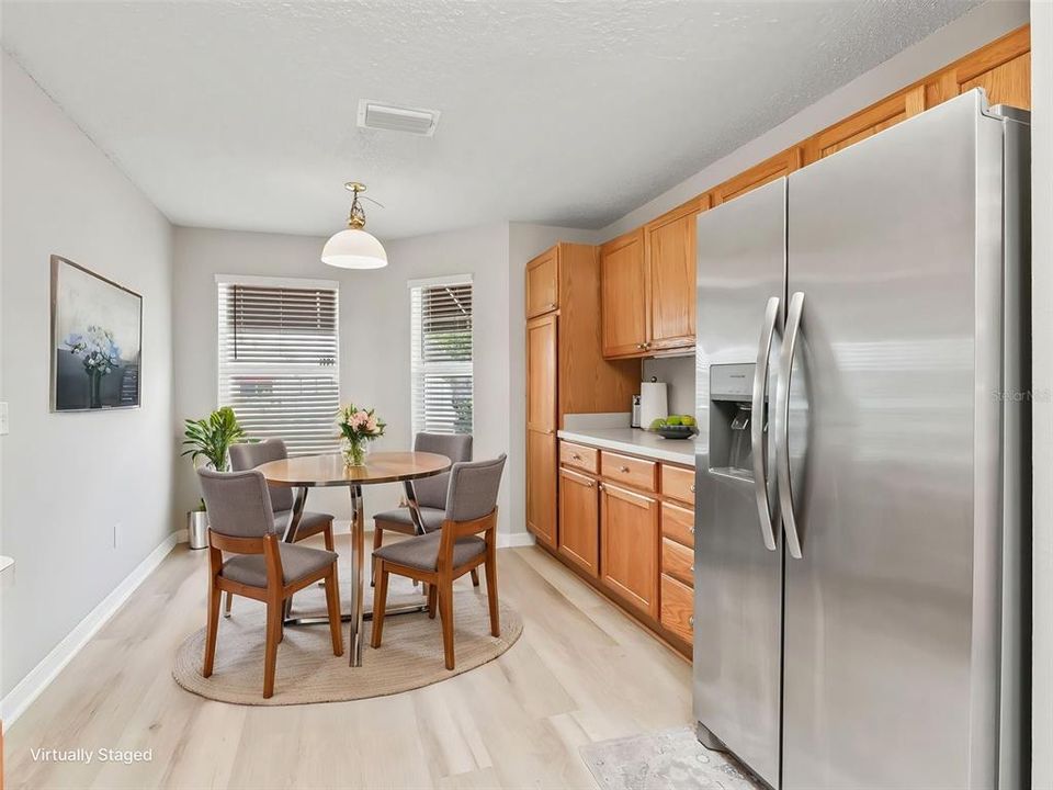 En Venta: $369,000 (3 camas, 2 baños, 1457 Pies cuadrados)