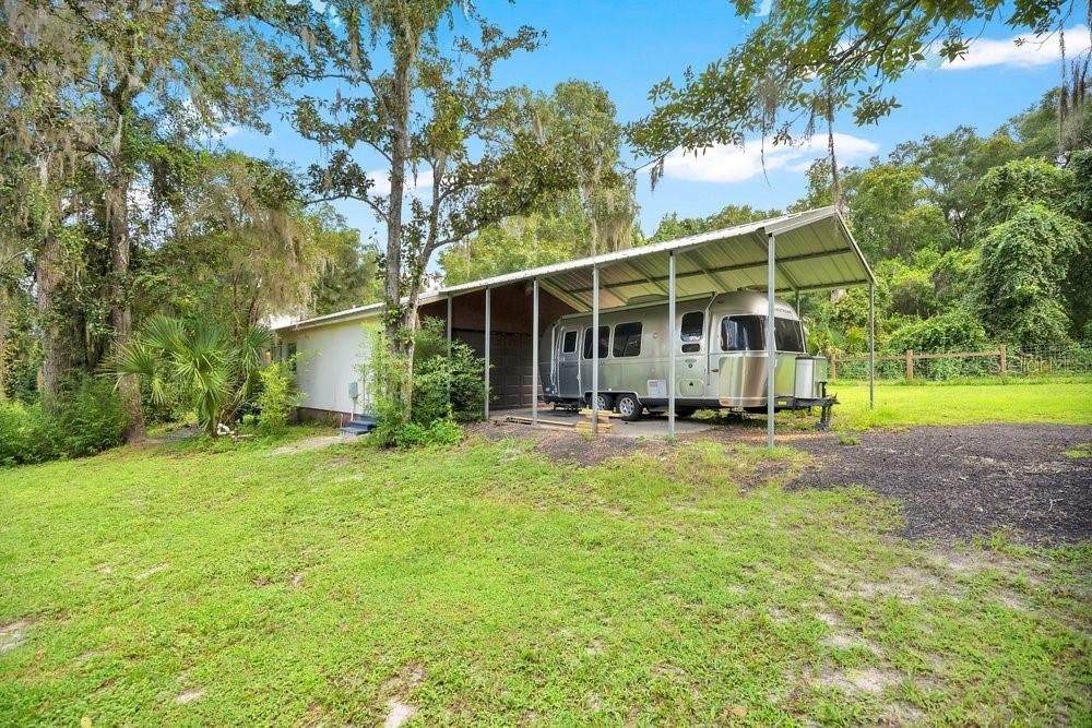 For Sale: $849,000 (4 beds, 4 baths, 2980 Square Feet)