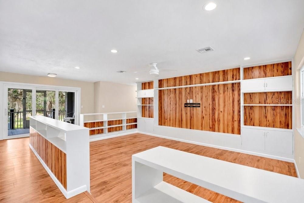 For Sale: $849,000 (4 beds, 4 baths, 2980 Square Feet)