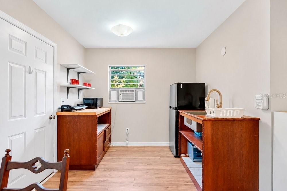 For Sale: $849,000 (4 beds, 4 baths, 2980 Square Feet)