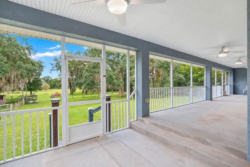 For Sale: $849,000 (4 beds, 4 baths, 2980 Square Feet)