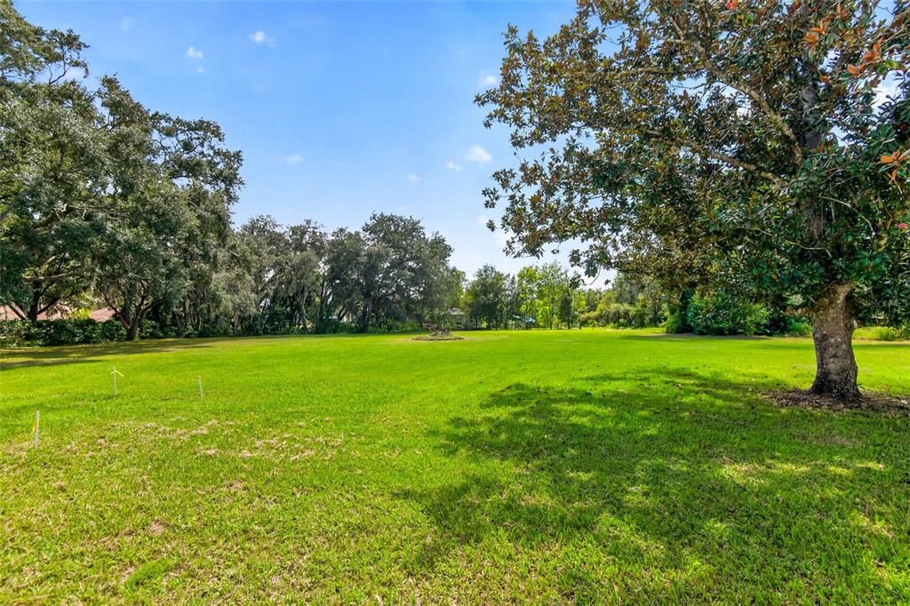 For Sale: $425,000 (3 beds, 2 baths, 1612 Square Feet)