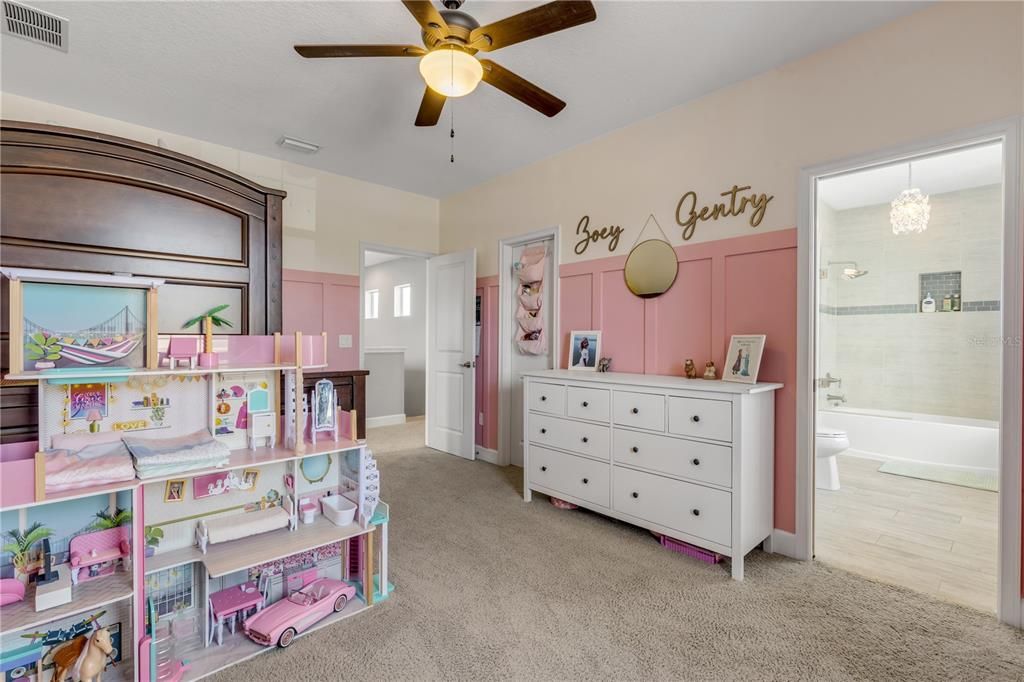 For Sale: $769,500 (4 beds, 3 baths, 3256 Square Feet)