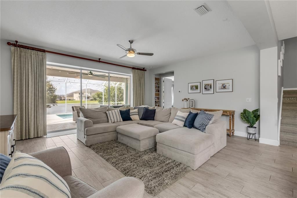 For Sale: $769,500 (4 beds, 3 baths, 3256 Square Feet)