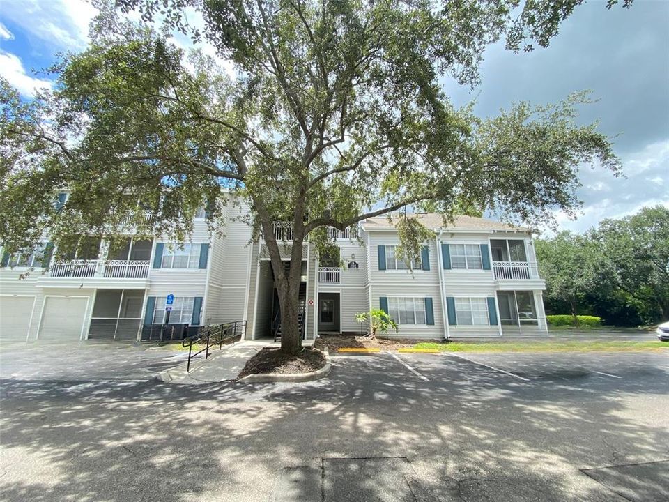 For Rent: $1,645 (2 beds, 2 baths, 1063 Square Feet)