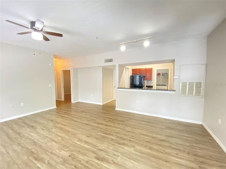 For Rent: $1,645 (2 beds, 2 baths, 1063 Square Feet)