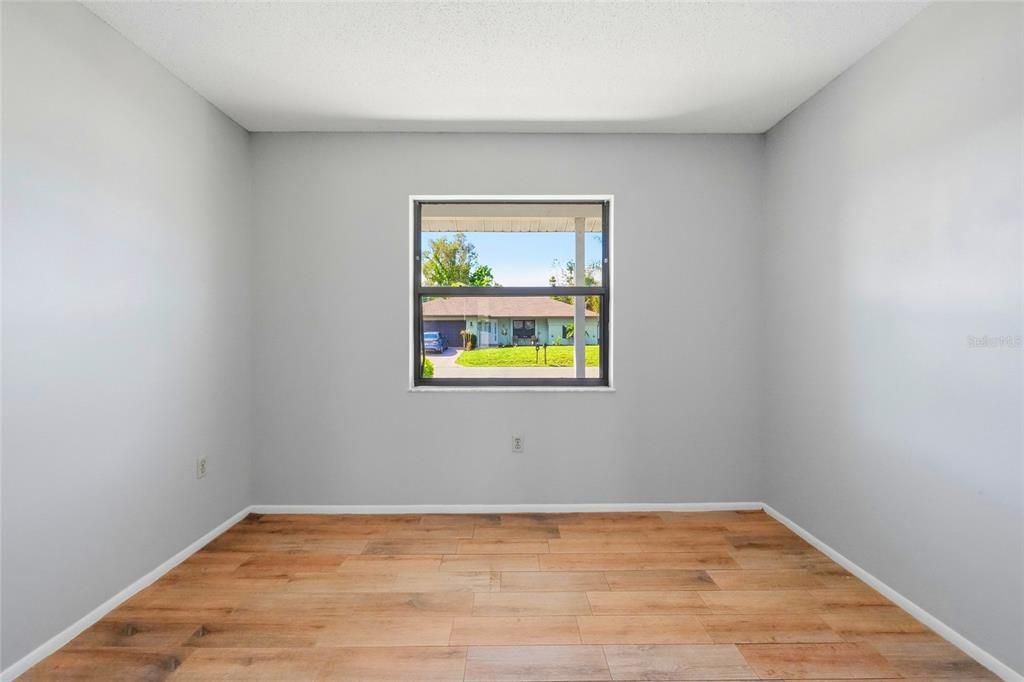 For Sale: $265,000 (2 beds, 2 baths, 1262 Square Feet)