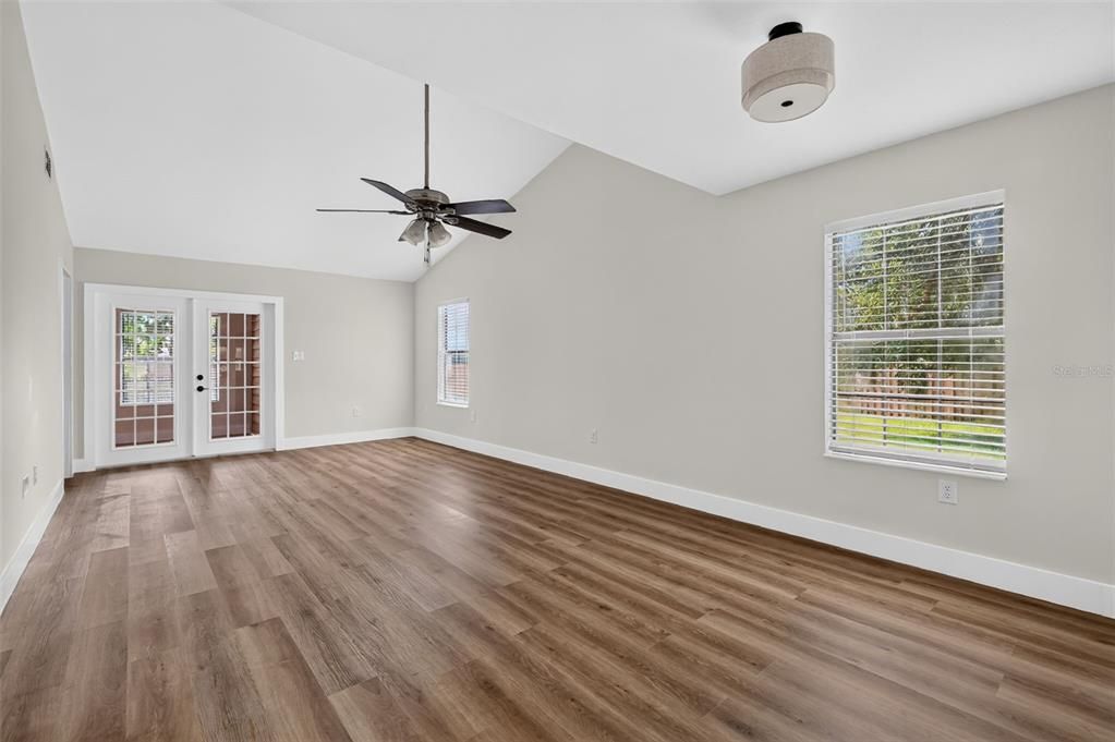 : $259,000 (2 camas, 2 baños, 1240 Pies cuadrados)