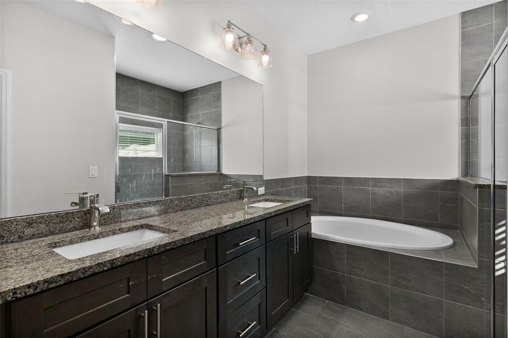 For Sale: $310,000 (4 beds, 2 baths, 1691 Square Feet)