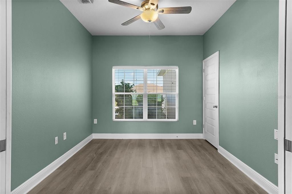 For Sale: $310,000 (4 beds, 2 baths, 1691 Square Feet)