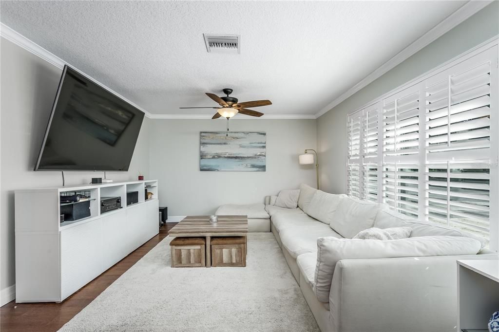 For Sale: $1,050,000 (5 beds, 3 baths, 3867 Square Feet)