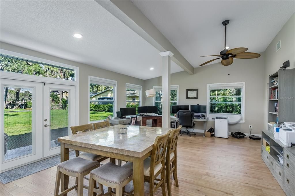 For Sale: $1,050,000 (5 beds, 3 baths, 3867 Square Feet)