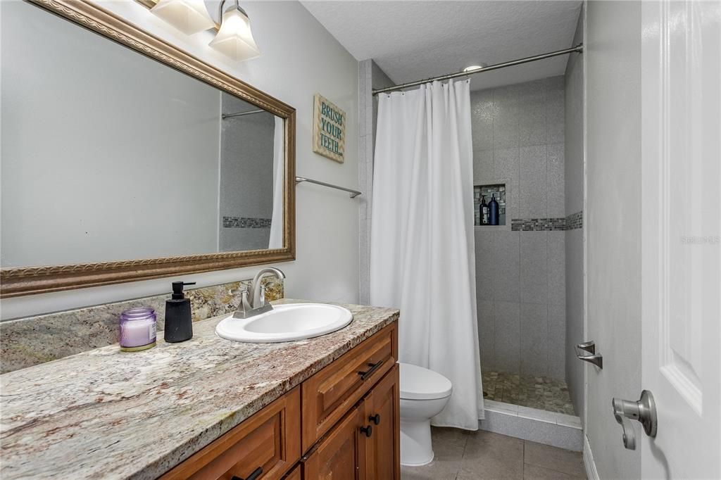 For Sale: $1,050,000 (5 beds, 3 baths, 3867 Square Feet)