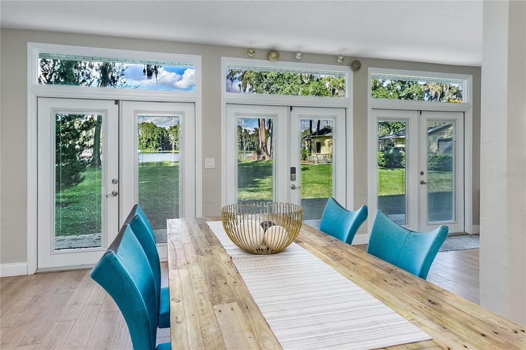 For Sale: $1,050,000 (5 beds, 3 baths, 3867 Square Feet)
