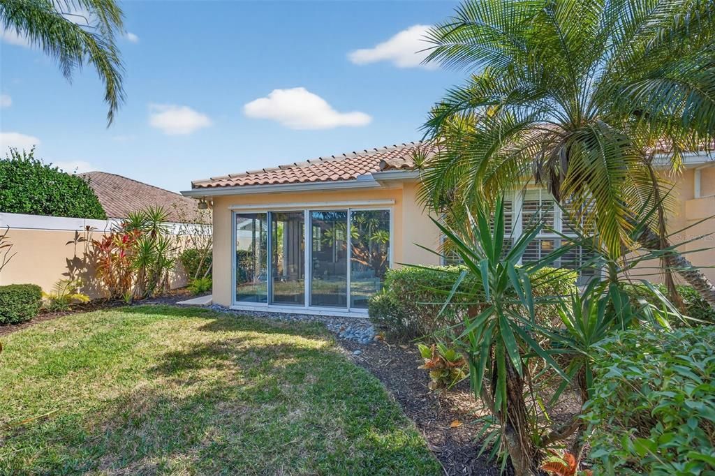 For Sale: $449,000 (2 beds, 2 baths, 1534 Square Feet)