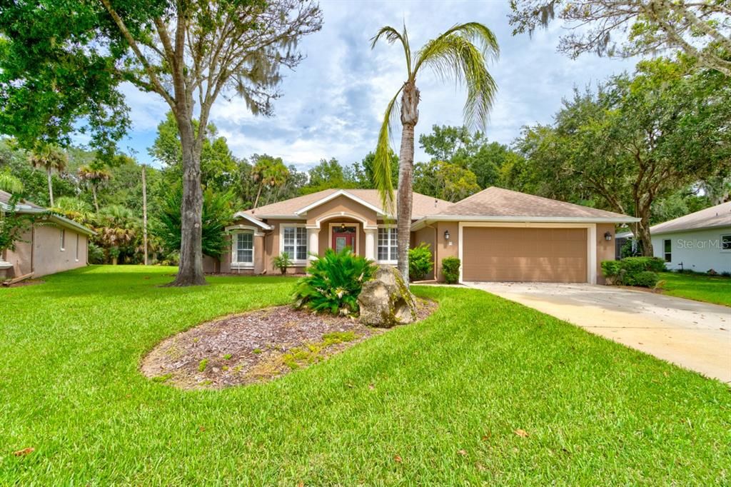For Sale: $415,000 (3 beds, 2 baths, 2592 Square Feet)
