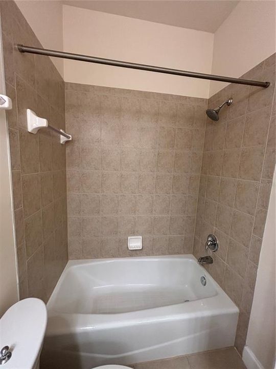 En Renta: $1,700 (3 camas, 2 baños, 1586 Pies cuadrados)