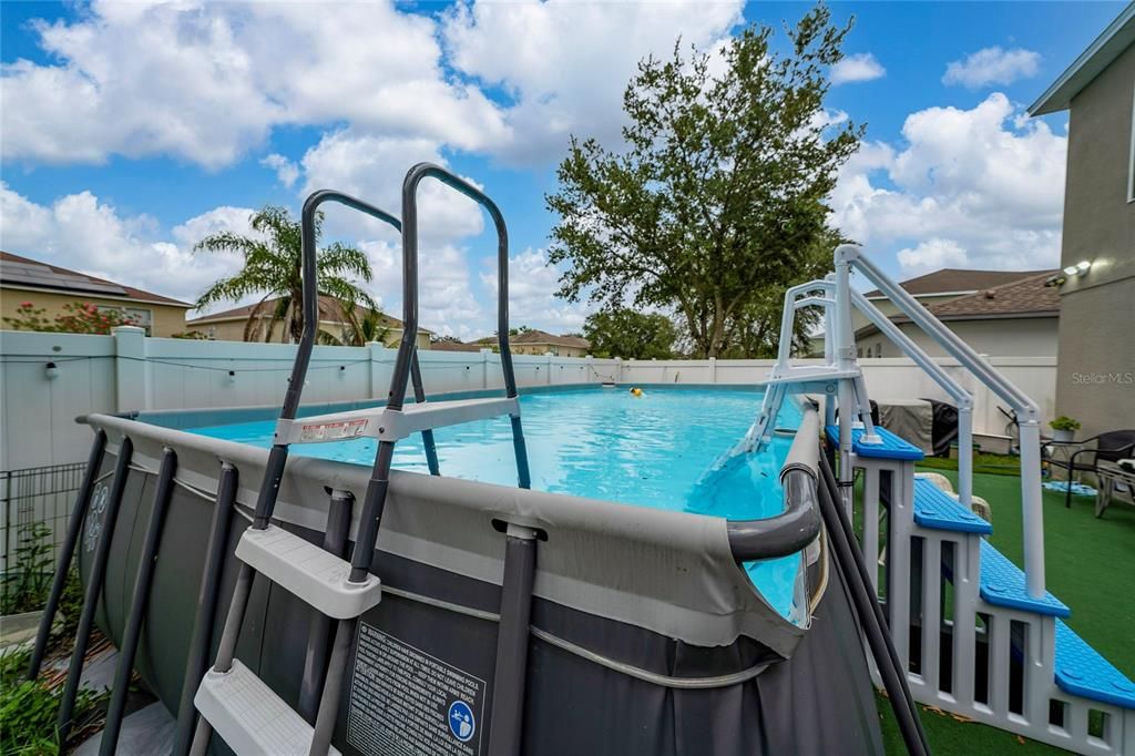 En Venta: $444,900 (4 camas, 3 baños, 3014 Pies cuadrados)