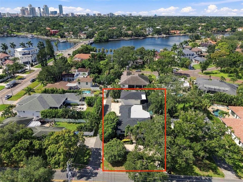 For Sale: $1,600,000 (4 beds, 4 baths, 3146 Square Feet)