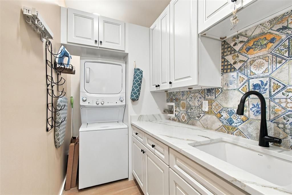 For Sale: $1,600,000 (4 beds, 4 baths, 3146 Square Feet)