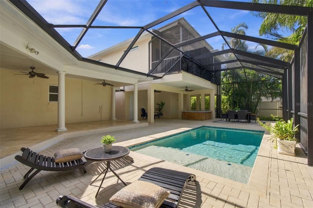 For Sale: $1,600,000 (4 beds, 4 baths, 3146 Square Feet)