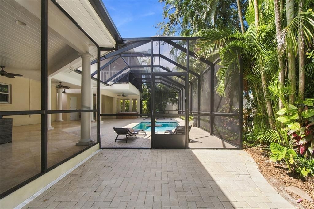 For Sale: $1,600,000 (4 beds, 4 baths, 3146 Square Feet)