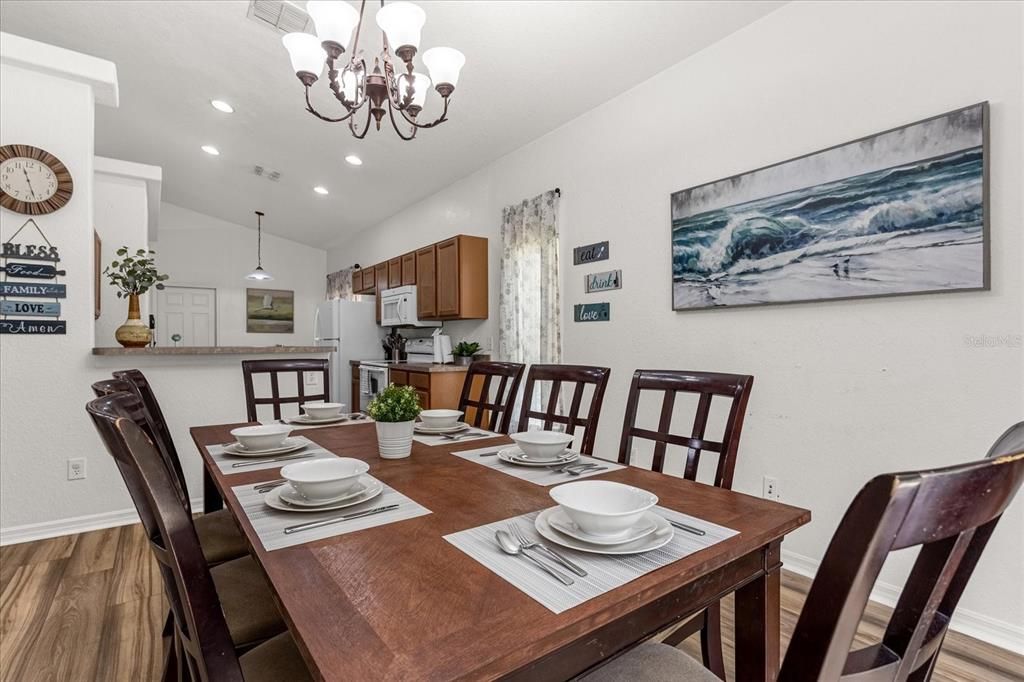 En Renta: $2,950 (4 camas, 2 baños, 1694 Pies cuadrados)
