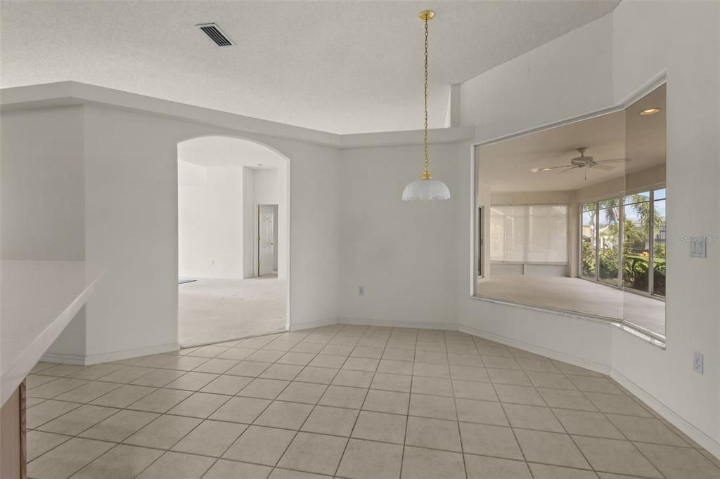 For Sale: $420,000 (3 beds, 2 baths, 2365 Square Feet)