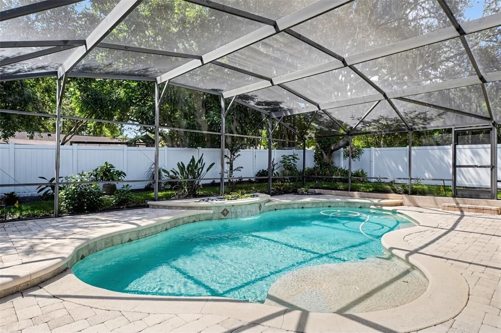 For Sale: $439,900 (3 beds, 2 baths, 1504 Square Feet)
