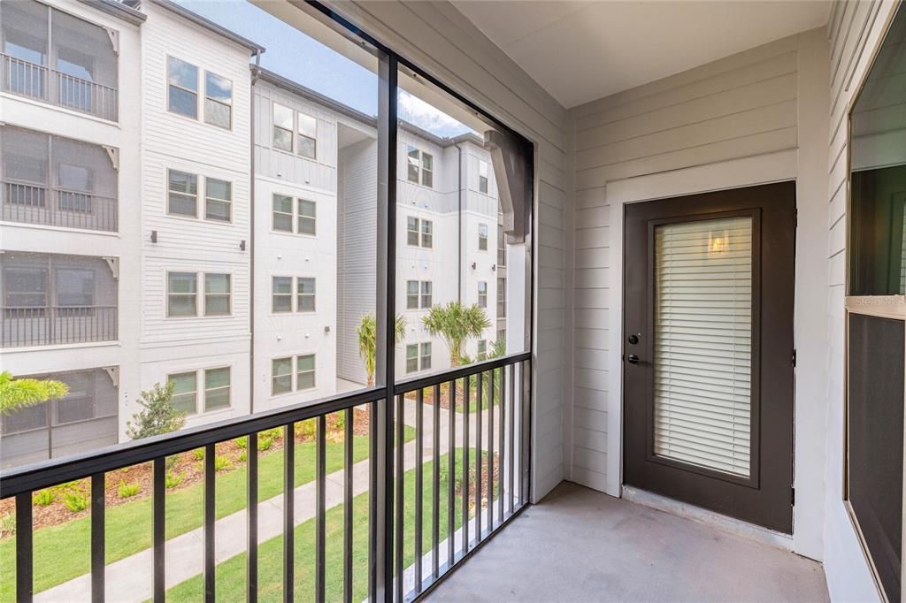 For Rent: $2,394 (1 beds, 1 baths, 1005 Square Feet)