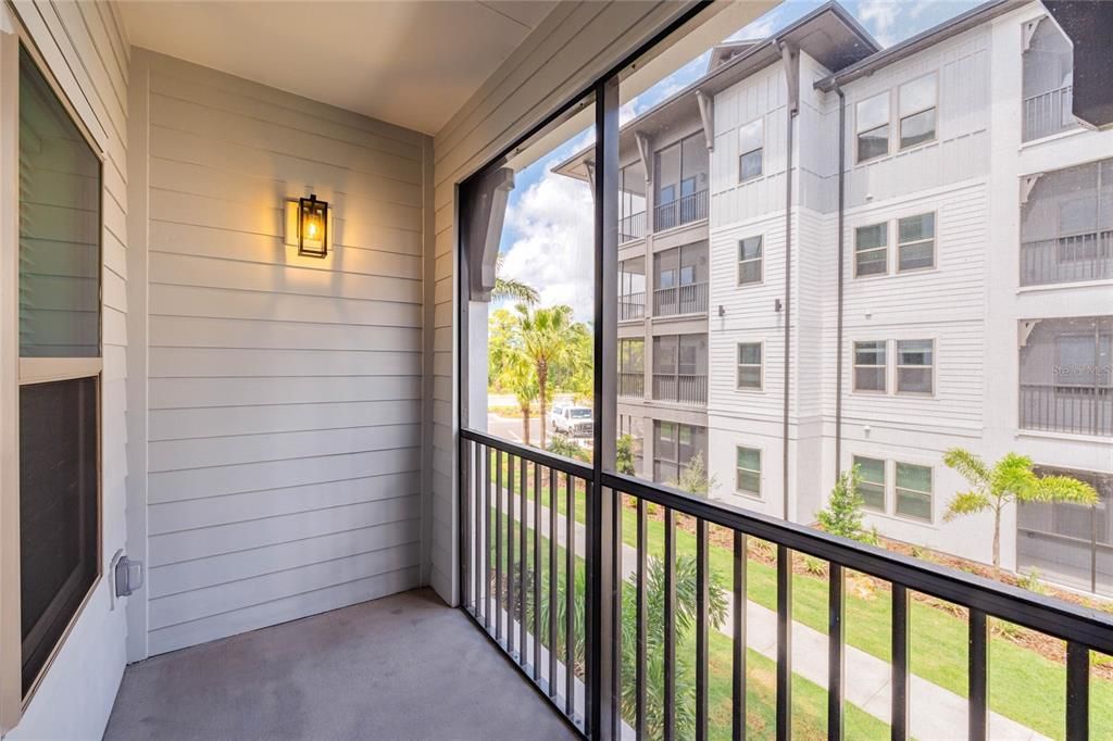 For Rent: $2,394 (1 beds, 1 baths, 1005 Square Feet)