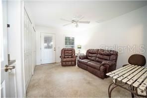 For Rent: $1,200 (1 beds, 1 baths, 1484 Square Feet)