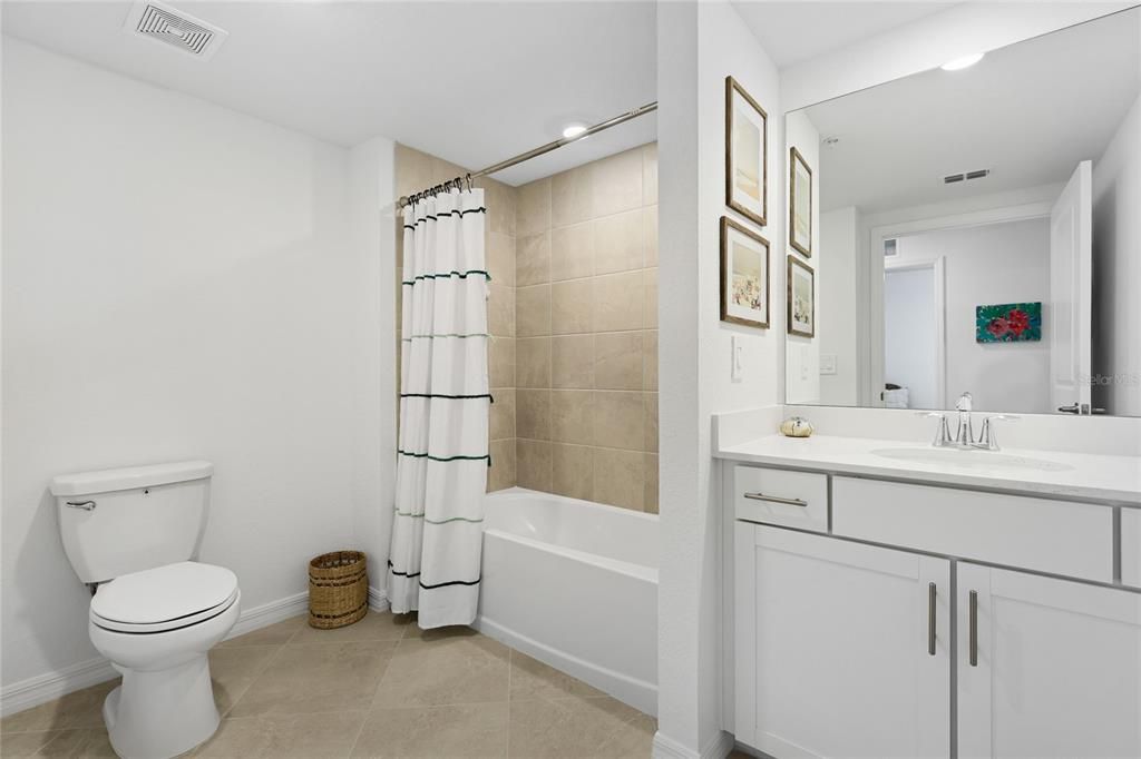 For Sale: $435,000 (3 beds, 2 baths, 1741 Square Feet)