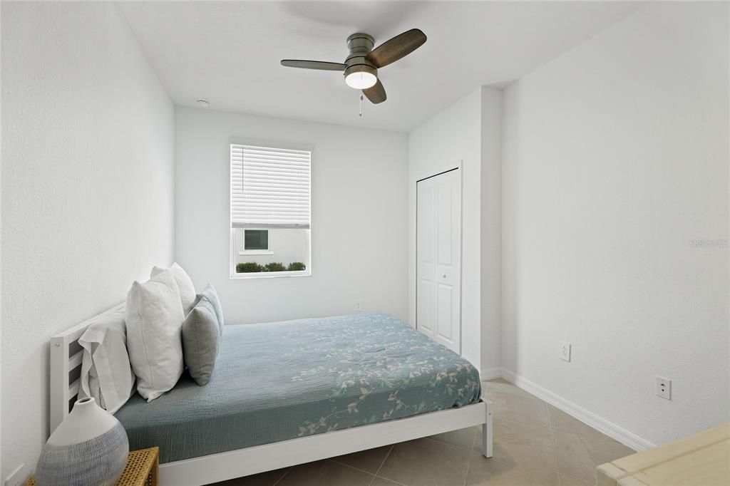 For Sale: $435,000 (3 beds, 2 baths, 1741 Square Feet)