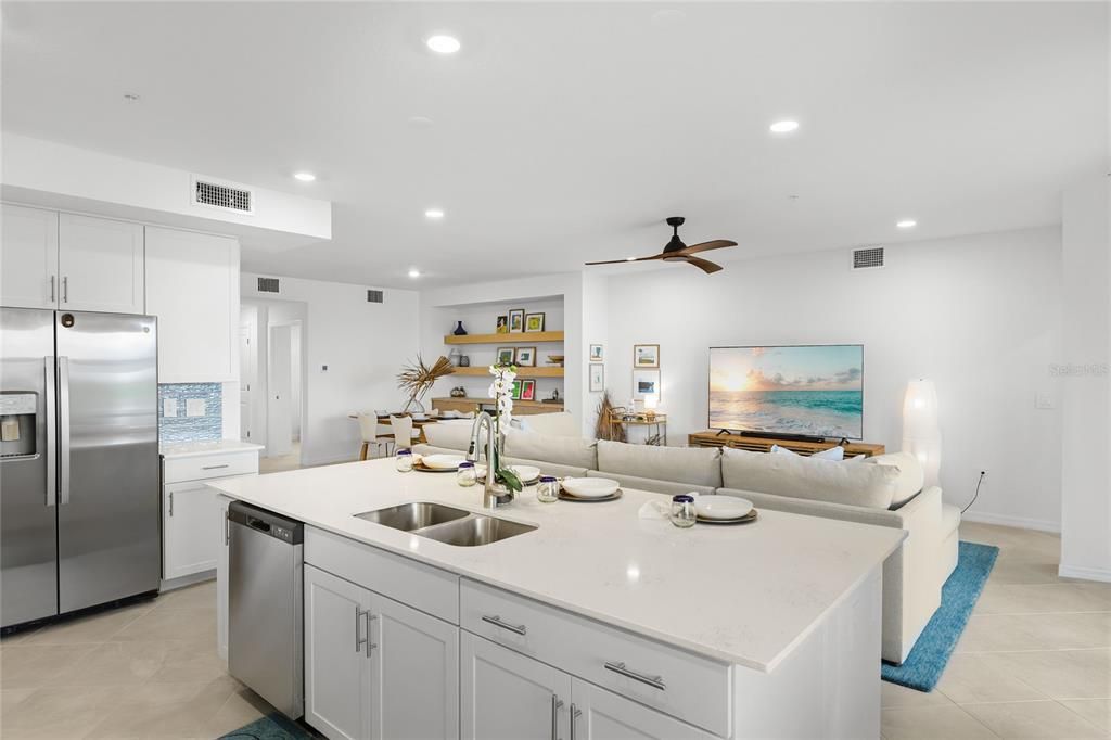 For Sale: $435,000 (3 beds, 2 baths, 1741 Square Feet)