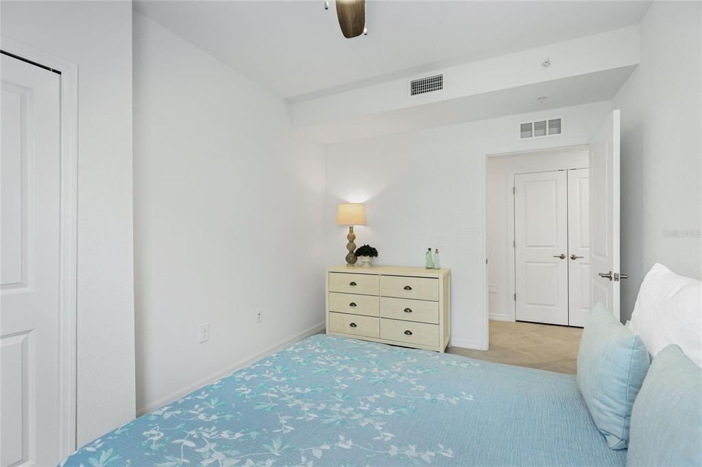 For Sale: $435,000 (3 beds, 2 baths, 1741 Square Feet)