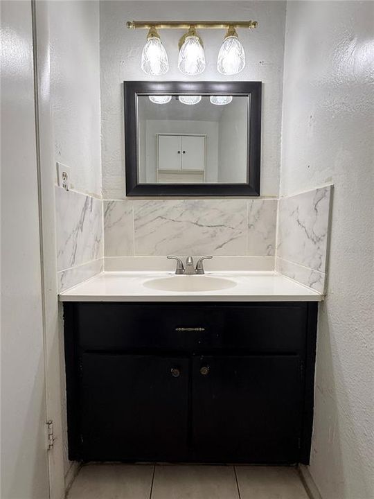 For Rent: $1,500 (2 beds, 1 baths, 1268 Square Feet)