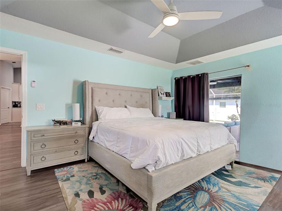 Active With Contract: $399,000 (3 beds, 2 baths, 2062 Square Feet)