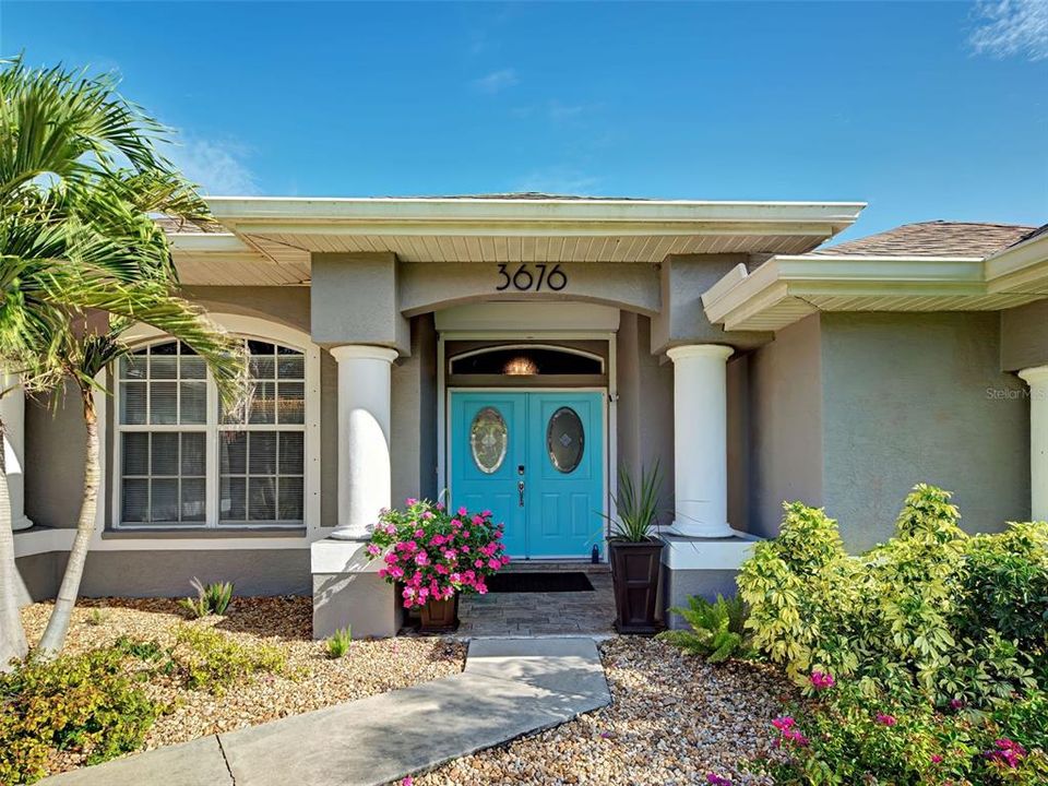 Active With Contract: $399,000 (3 beds, 2 baths, 2062 Square Feet)