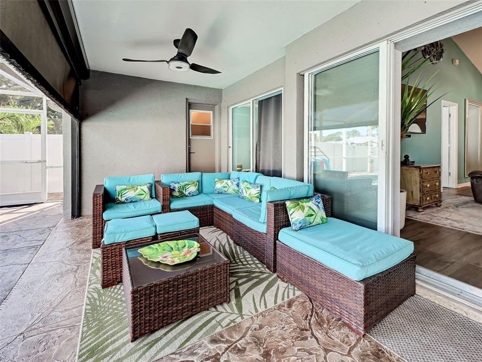 Active With Contract: $399,000 (3 beds, 2 baths, 2062 Square Feet)